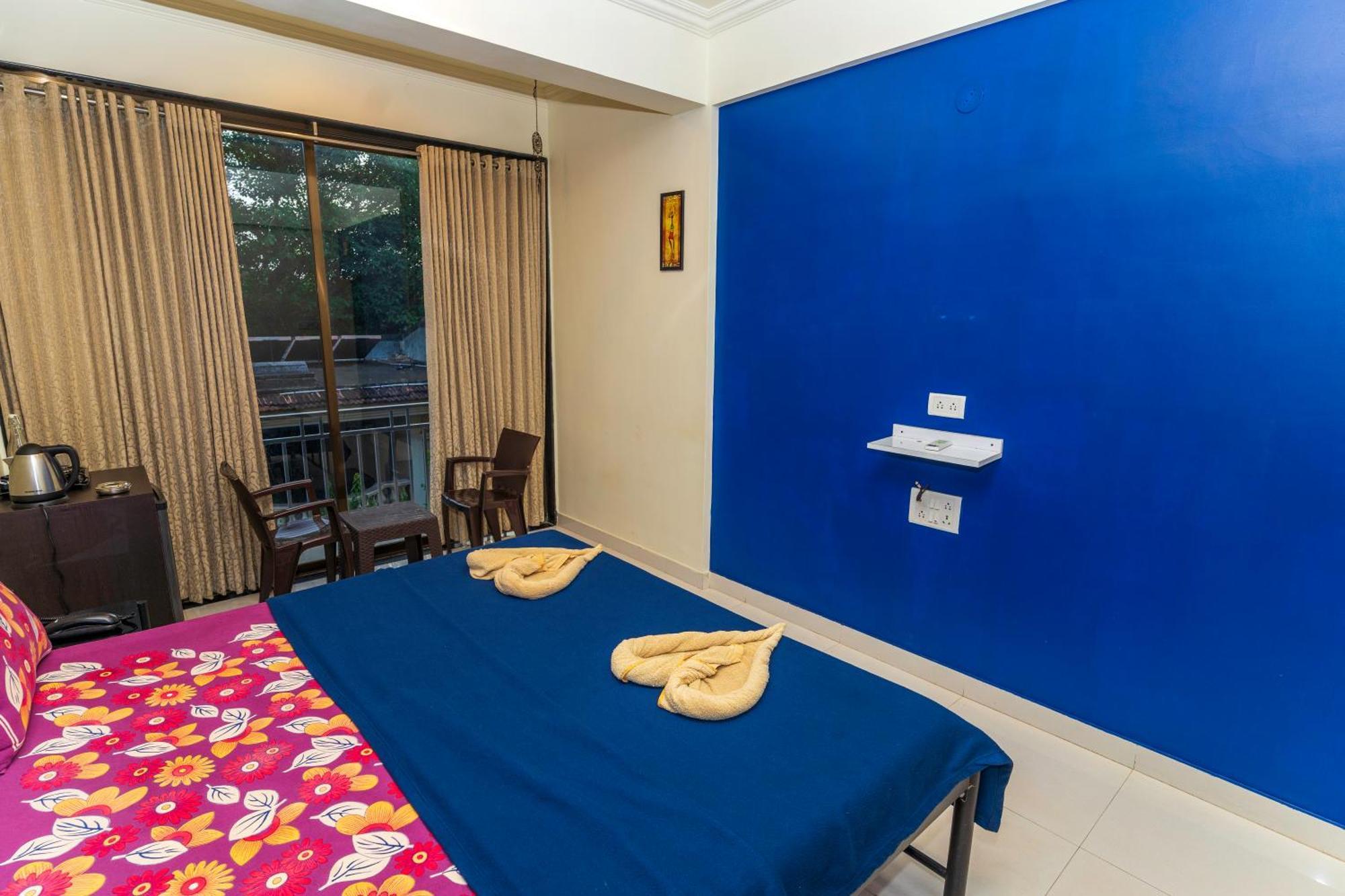 Hotel 7 Seas Vagator Extérieur photo